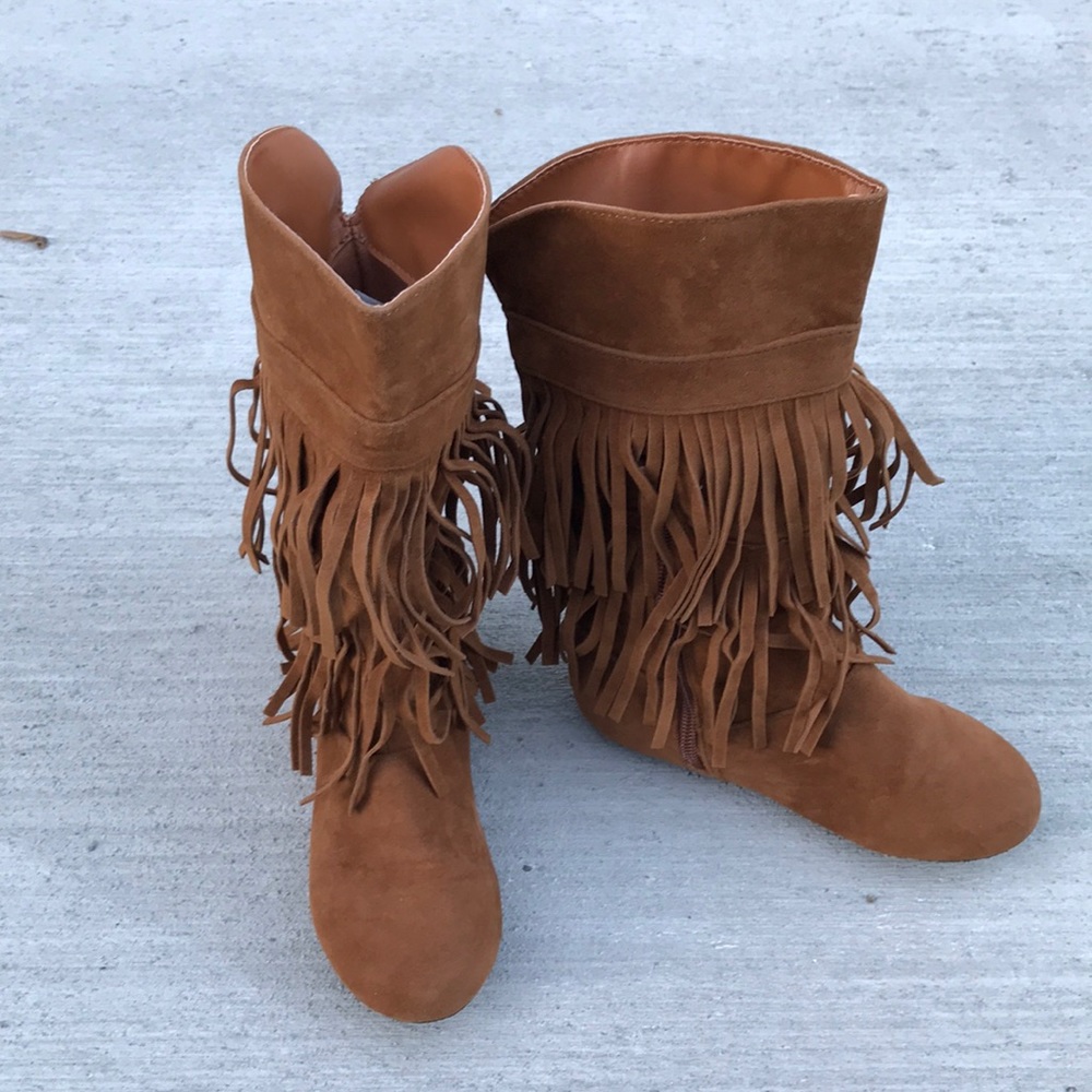 Brand New Kalli Boots! Size 12
